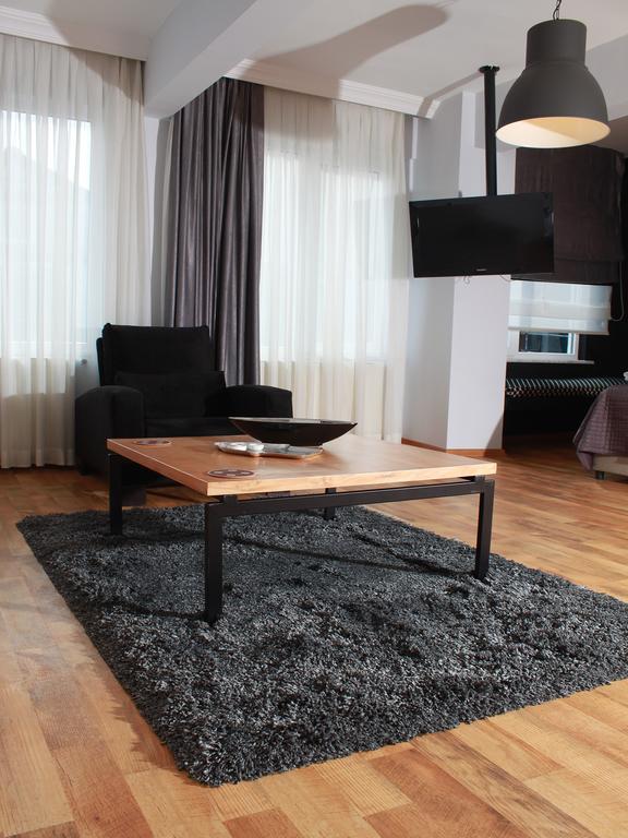 212 Istanbul Suites Δωμάτιο φωτογραφία
